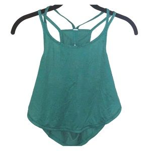 Lululemon NEVER WORN crop top